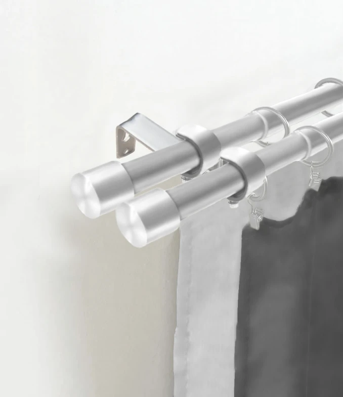 Teleskopická záclonová tyč